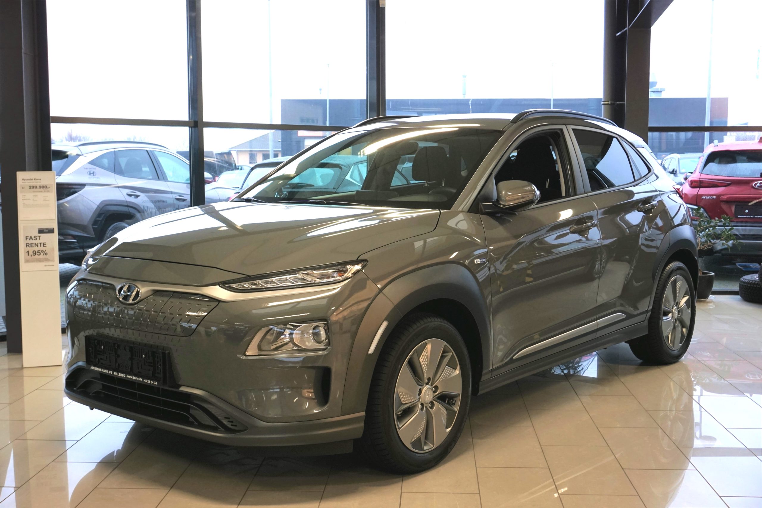 Kona EV 64  kWh Trend Deluxe OBC
