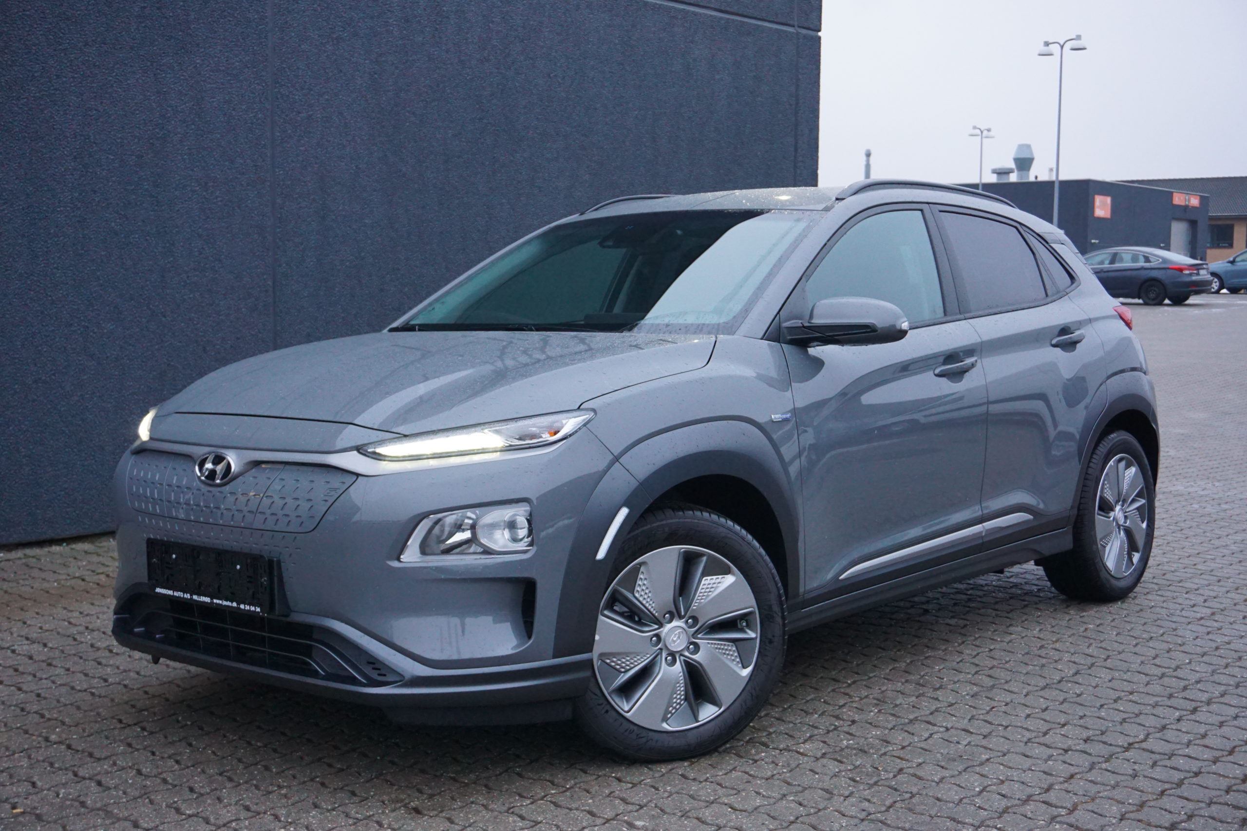 Kona EV 64  kWh Trend Deluxe OBC