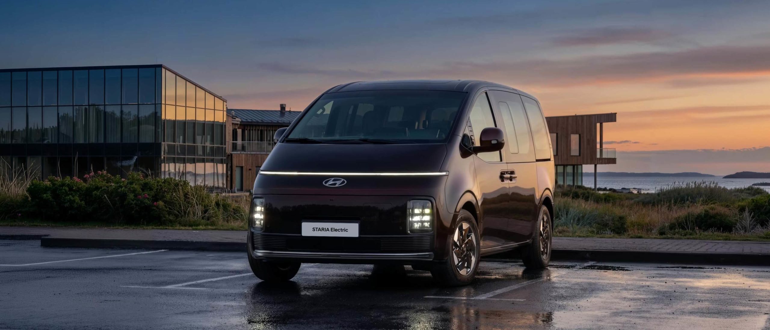 Hyundai STARIA Electric