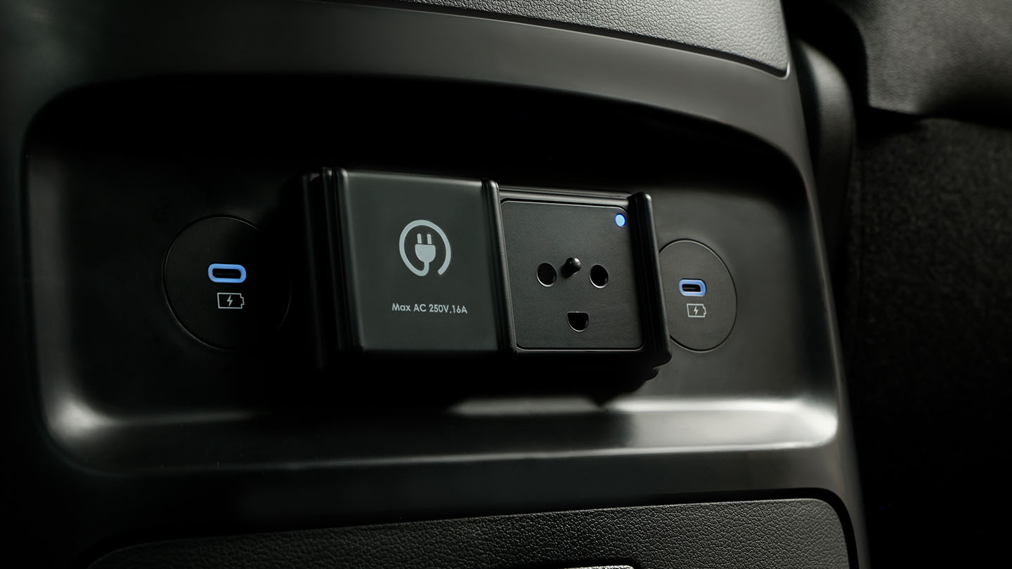 Hyundai STARIA Electric USB C-opladning